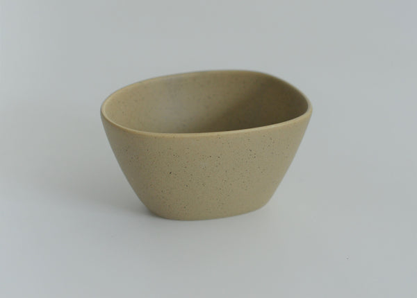Della Terra Serving Bowl , Desert Sand (3 sizes)